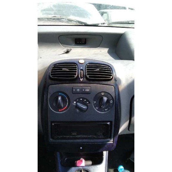 tata indigo del año 2006