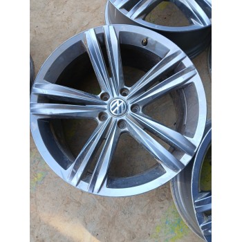 Recambio de juego llantas para volkswagen tiguan (ad1, ax1) 2.0 tdi 4motion referencia OEM IAM 85JX19 ET38  