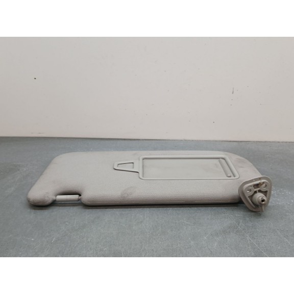 Recambio de parasol izquierdo para hyundai ix35 classic 2wd referencia OEM IAM   