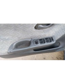 suzuki baleno berlina sy (eg) del año 2001 2