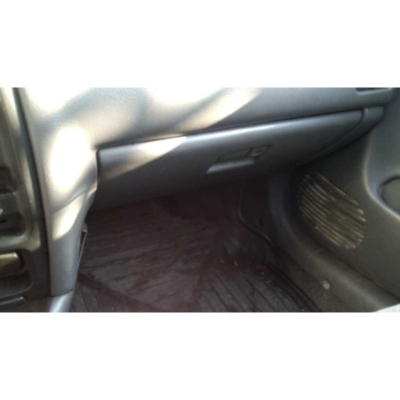 suzuki baleno berlina sy (eg) del año 2001