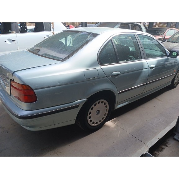 bmw 5 (e39) del año 1999