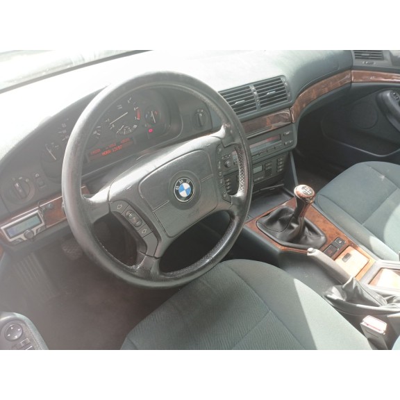 bmw 5 (e39) del año 1999