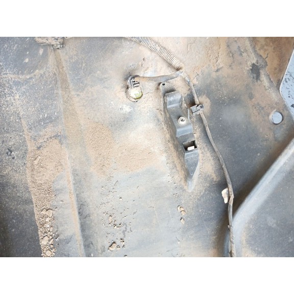 Recambio de paragolpes trasero para nissan qashqai (j11) acenta 4x4 referencia OEM IAM  SENSORES PARKING BLANCO