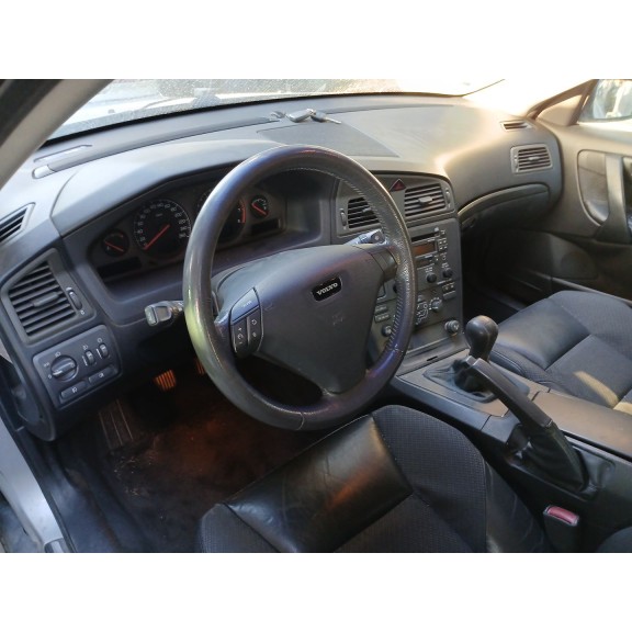 volvo s60 i (384) del año 2001