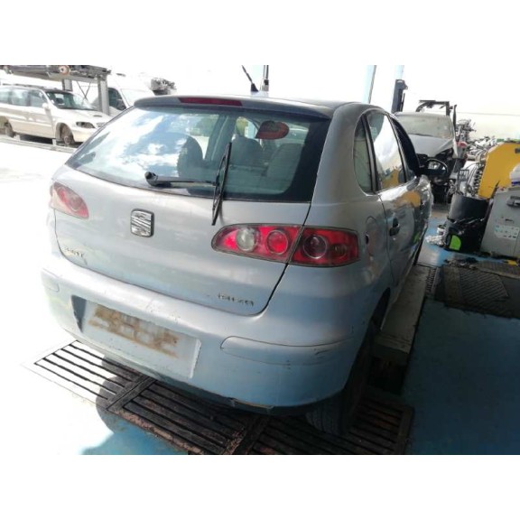 seat ibiza (6l1) del año 2003