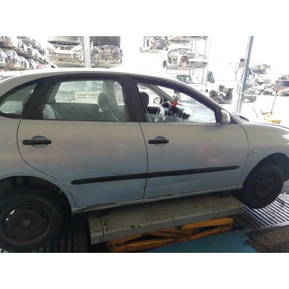 seat ibiza (6l1) del año 2003