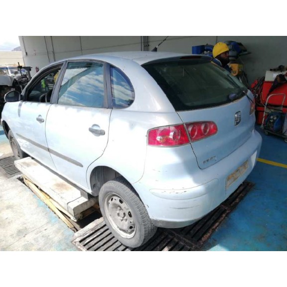 seat ibiza (6l1) del año 2003