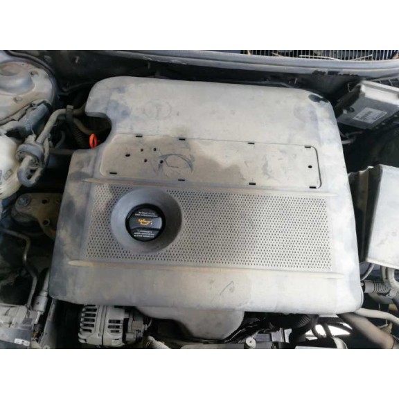seat ibiza (6l1) del año 2003