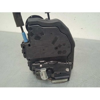 Recambio de cerradura puerta trasera izquierda para lexus ct 200h referencia OEM IAM  1110305 4 PINS