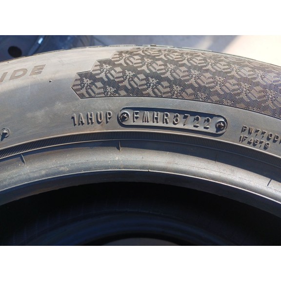 Recambio de neumatico para opel insignia berlina expression referencia OEM IAM 225-55-17101V x2 17