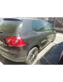 volkswagen golf v berlina (1k1) del año 2004