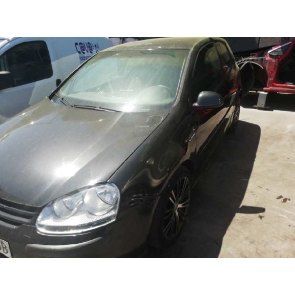 volkswagen golf v berlina (1k1) del año 2004