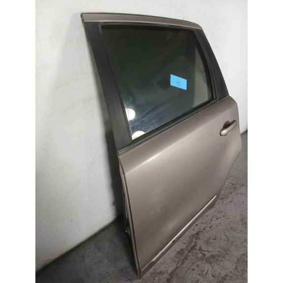 Recambio de puerta trasera izquierda para nissan note (e11e) acenta referencia OEM IAM   