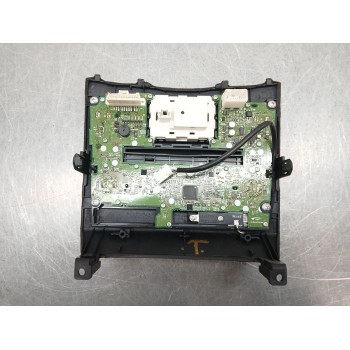 Recambio de mando climatizador para infiniti qx70 3.7 awd referencia OEM IAM P10381B11100  