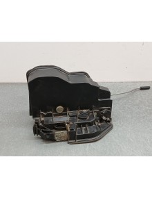 Recambio de cerradura puerta trasera izquierda para bmw x5 (e70) xdrive30d referencia OEM IAM 7276673 4 pines 