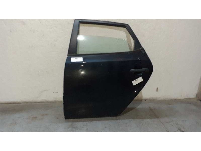 Recambio de puerta trasera izquierda para hyundai i30 classic gl referencia OEM IAM  NEGRO 