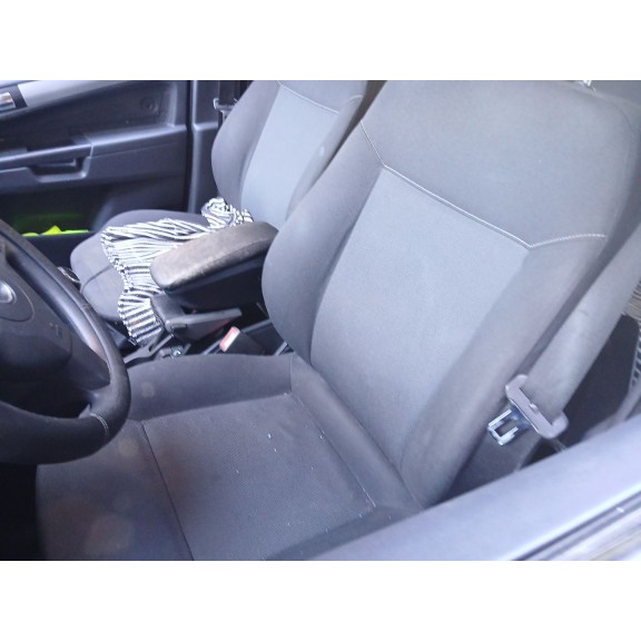 opel zafira b del año 2005