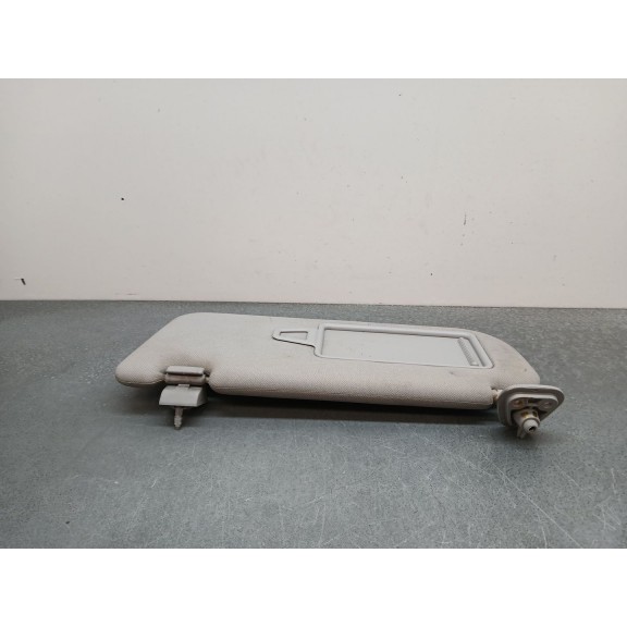 Recambio de parasol izquierdo para hyundai ix35 sle 2wd referencia OEM IAM   