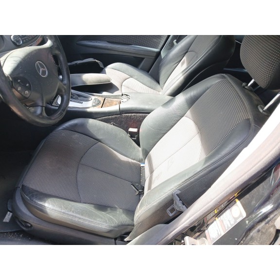 mercedes-benz clase e (w211) del año 2004