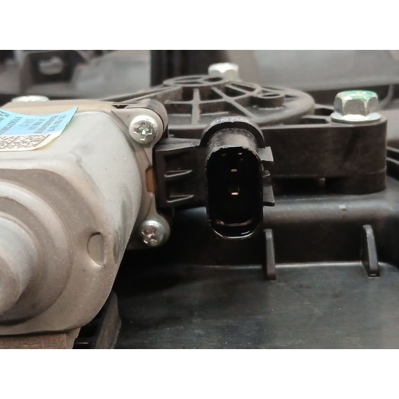 Recambio de elevalunas trasero izquierdo para kia optima business referencia OEM IAM 83470d4010 83450d4010 2 pines