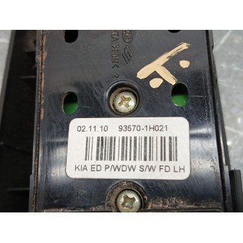 Recambio de mando elevalunas delantero izquierdo para kia pro_cee´d drive referencia OEM IAM 935701h021 2 teclas 