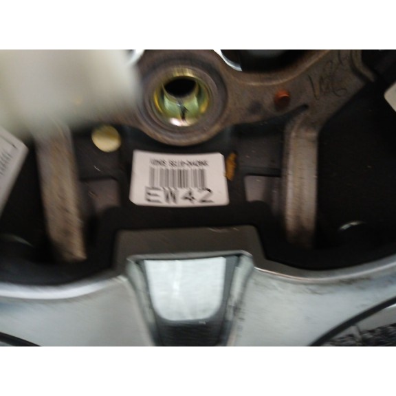 Recambio de volante para kia optima business referencia OEM IAM 56110d4420 desgastado 