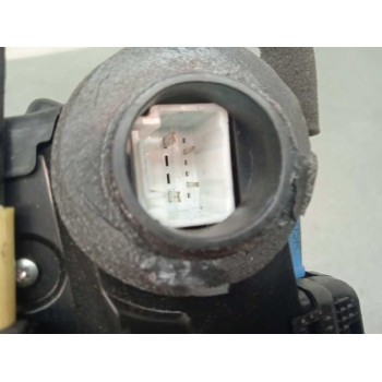 Recambio de cerradura puerta trasera izquierda para lexus ct 200h referencia OEM IAM  1110305 4 PINS