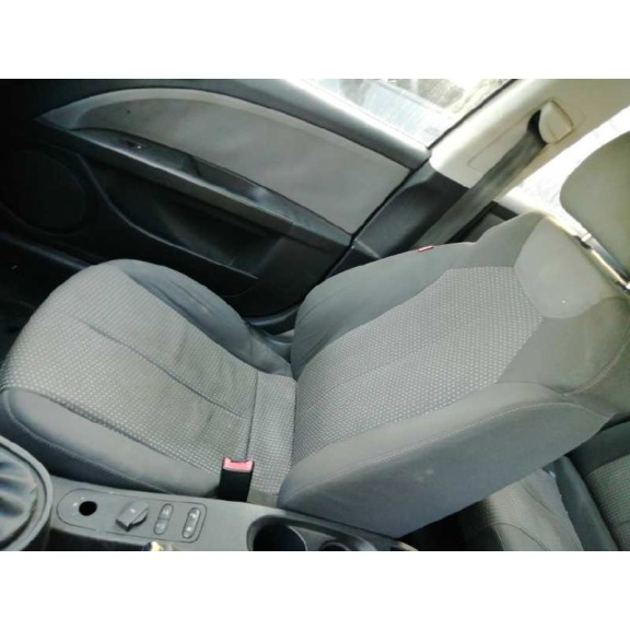 seat leon (1p1) del año 2010