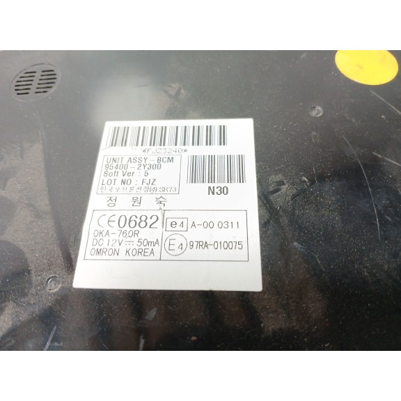 Recambio de modulo electronico para hyundai ix35 classic 2wd referencia OEM IAM 954002y300  