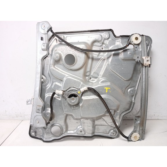 Recambio de elevalunas delantero derecho para nissan primera (p12) 1.9 dci referencia OEM IAM 80770av600  