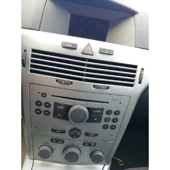 opel astra gtc del año 2006