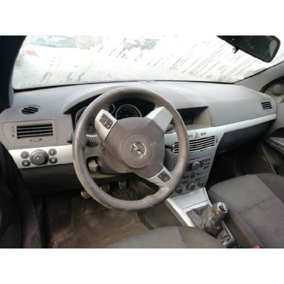opel astra gtc del año 2006