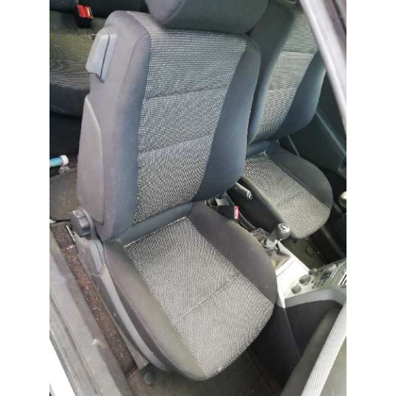 opel astra gtc del año 2006