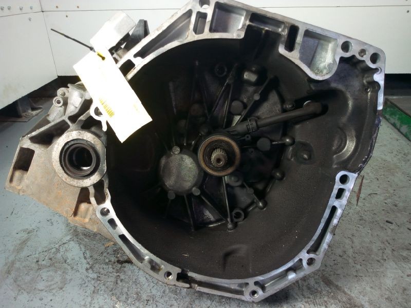 Recambio de caja cambios para renault megane iii berlina 5 p expression referencia OEM IAM TL4068  
