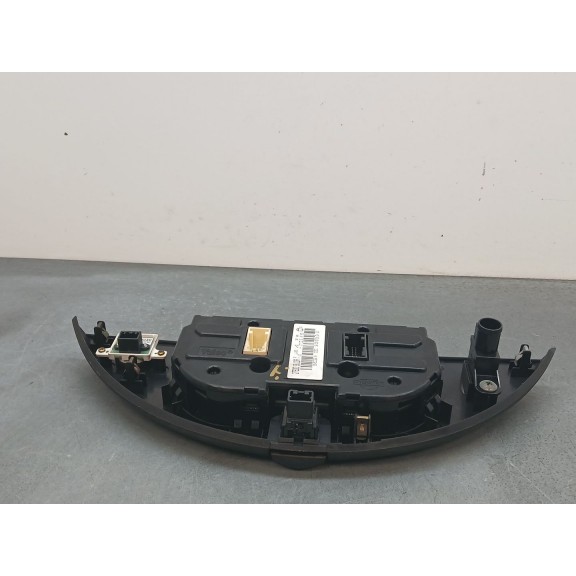 Recambio de mando climatizador para nissan note (e11e) acenta referencia OEM IAM 275009u10a  