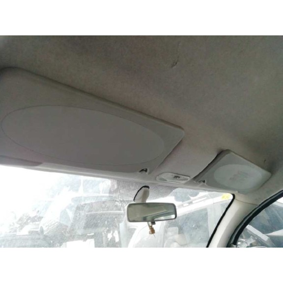 renault kangoo del año 2010