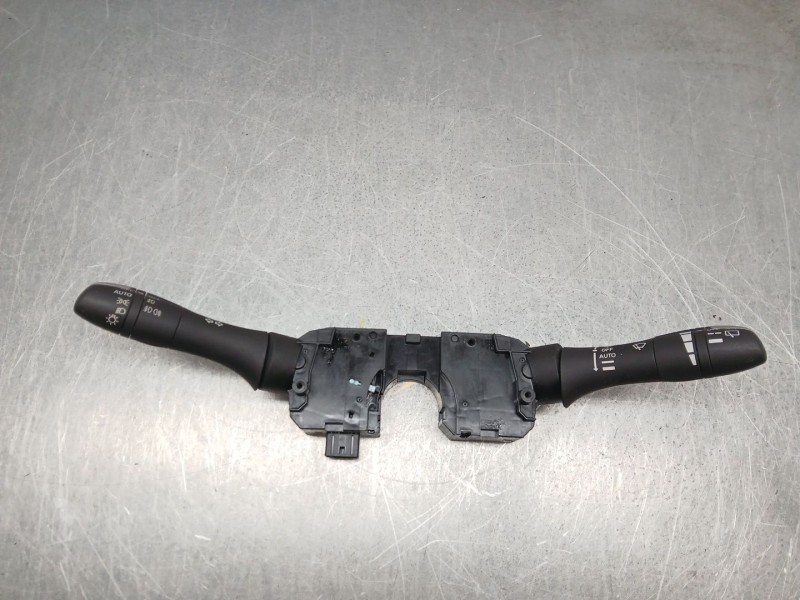 Recambio de mando multifuncion para infiniti qx70 3.7 awd referencia OEM IAM 3X2ISD  