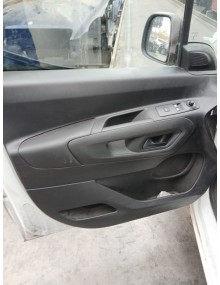 Recambio de guarnecido puerta delantera izquierda para opel combo e tour / life (k9) 1.5 referencia OEM IAM 98167912ZD   2