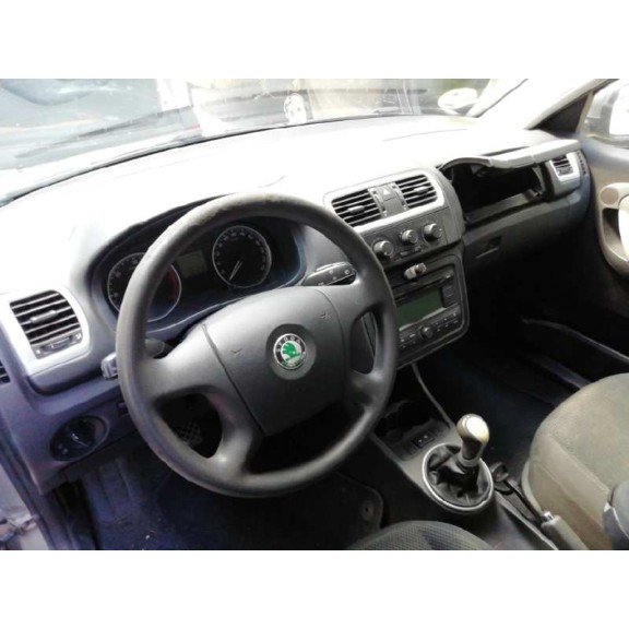 skoda fabia (5j2 ) del año 2008
