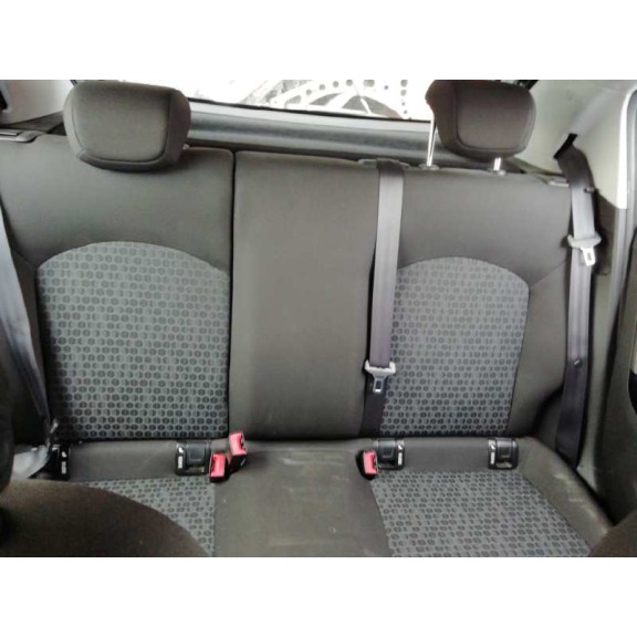 opel corsa e del año 2015