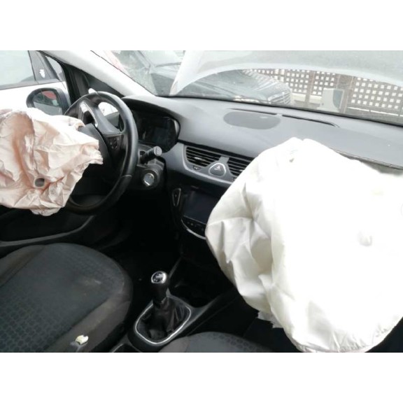 opel corsa e del año 2015