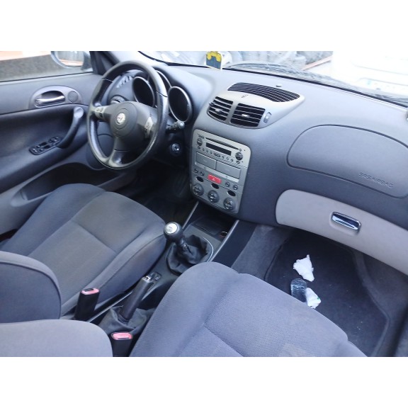 alfa romeo 147 (937_) del año 2003