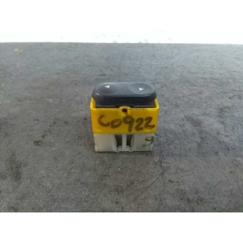 MANDO ELEVALUNAS DELANTERO DERECHO 