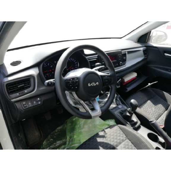 kia rio del año 2022