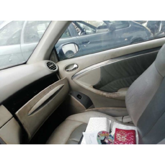 mercedes-benz clase clk (w209) coupe del año 2004