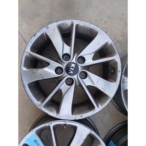 Recambio de juego llantas para kia optima business referencia OEM IAM 61/2JX16ET47 X4 16