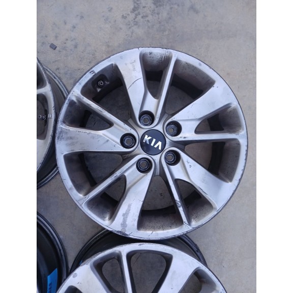 Recambio de juego llantas para kia optima business referencia OEM IAM 61/2JX16ET47 X4 16