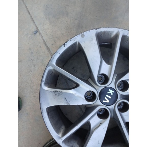 Recambio de juego llantas para kia optima business referencia OEM IAM 61/2JX16ET47 X4 16
