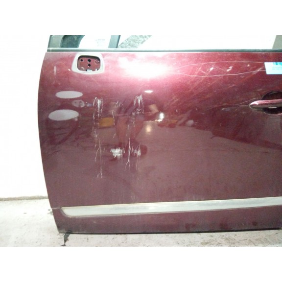 Recambio de puerta delantera izquierda para renault scenic iii grand dynamique referencia OEM IAM   